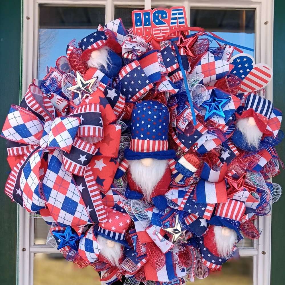 Patriotic gnome wreath